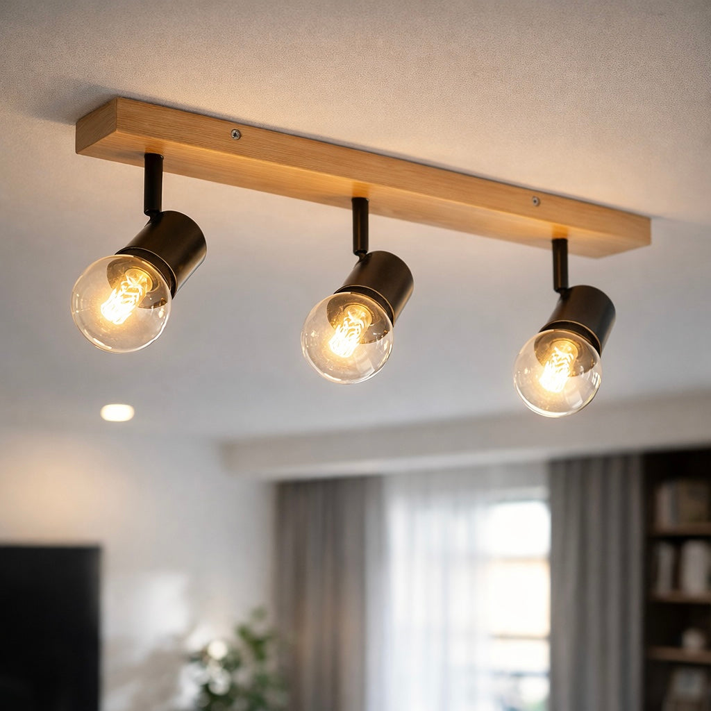 Zidna lampa od tri sijalice