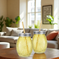 Čaša sa slamčicom - dve u setu - žuta