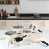 Set posuđa Royalty Line CREAM