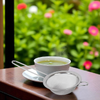 Metalna cediljka za čaj