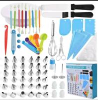 Komplet za dekoraciju torti  66 delova