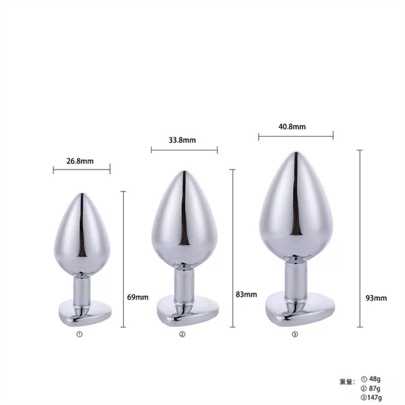 Metalni analni butt plug sa bazom u obliku srca   VELIČINA S